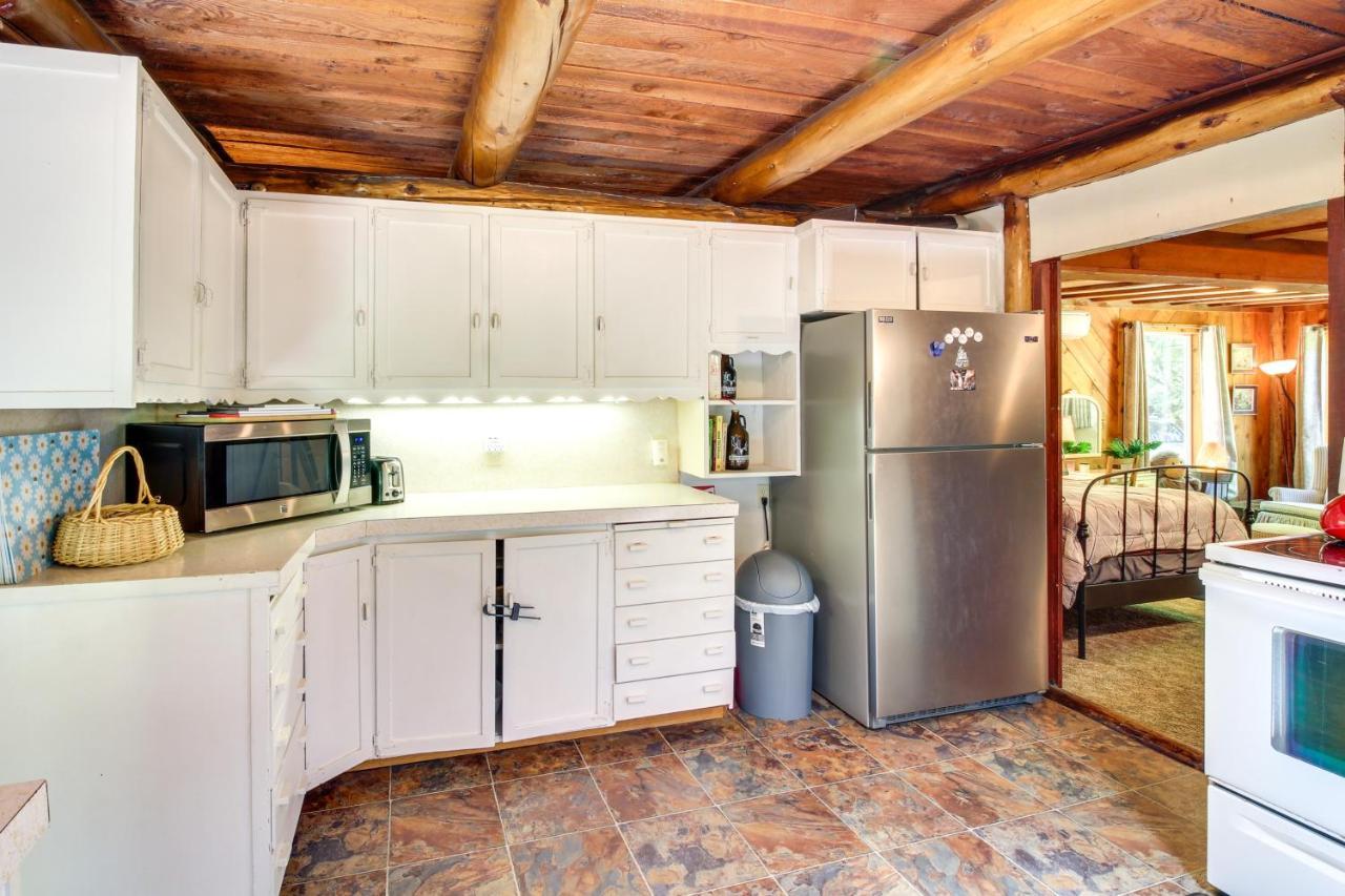 Rustic Bandon Log Cabin On 5 Acres Of Woodlands! エクステリア 写真