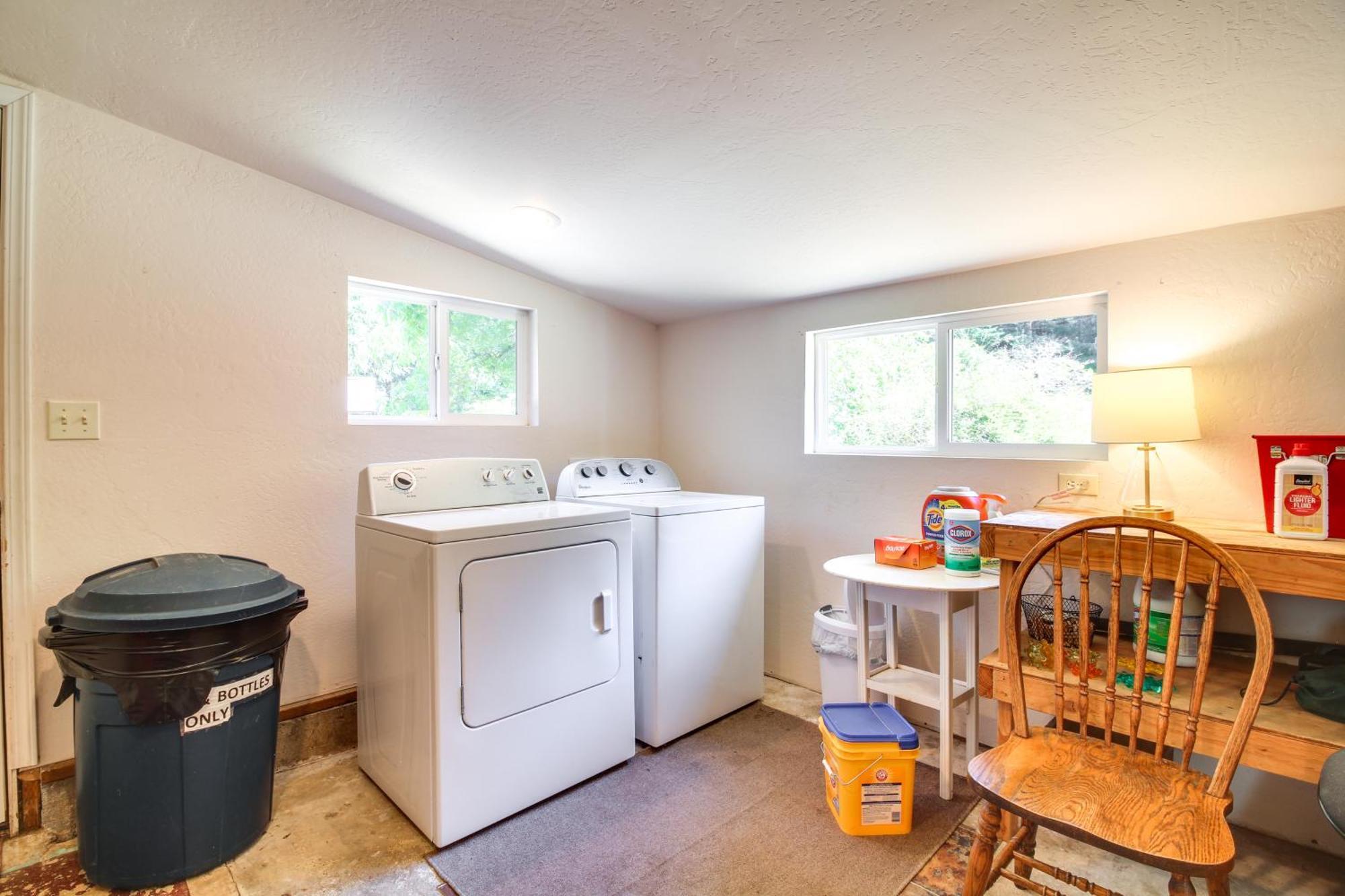 Rustic Bandon Log Cabin On 5 Acres Of Woodlands! エクステリア 写真