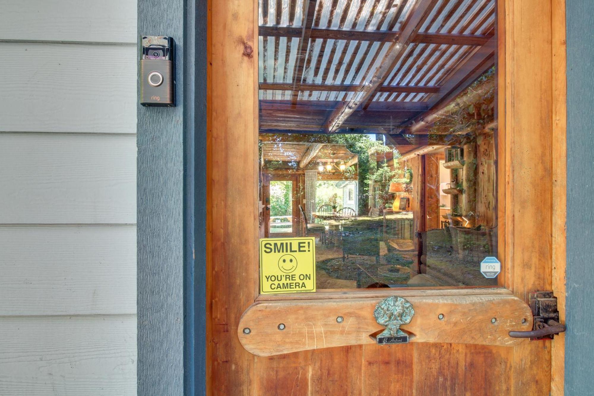 Rustic Bandon Log Cabin On 5 Acres Of Woodlands! エクステリア 写真